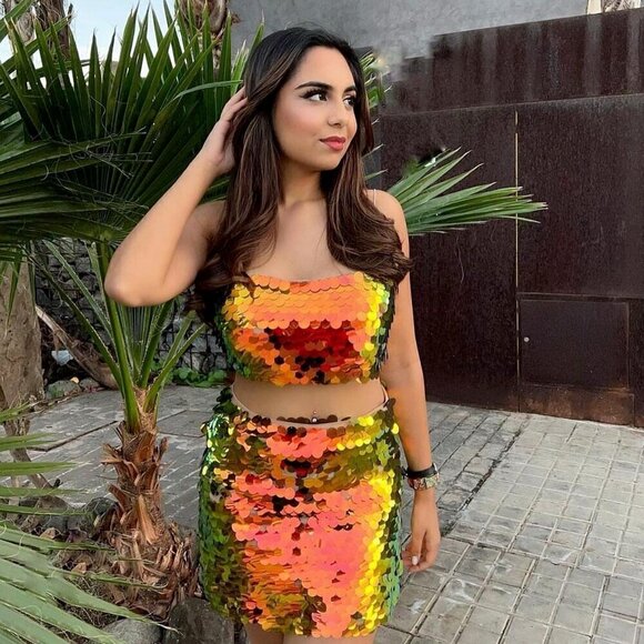 ZARA SHORT SEQUIN TOP - Picture 8 of 9